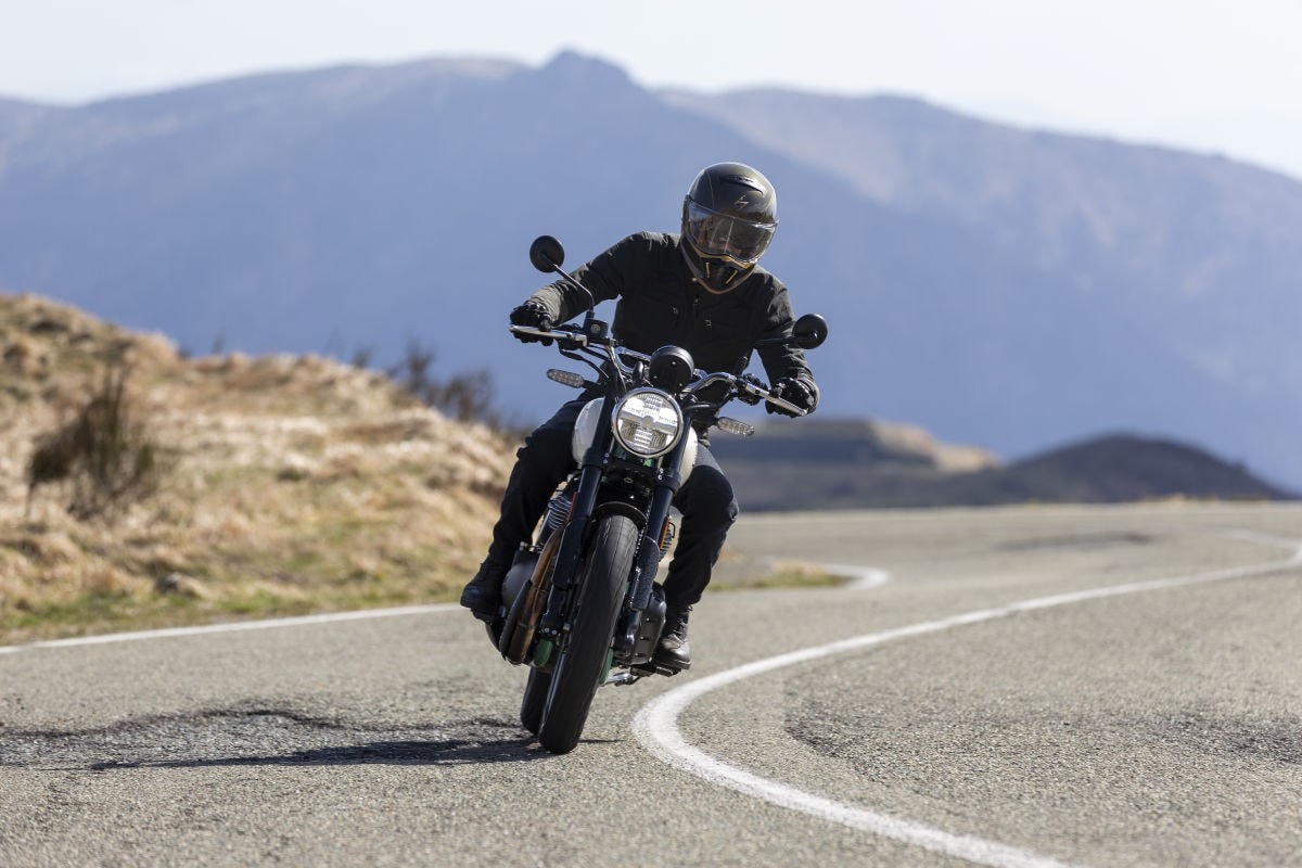 Royal Enfield Bear 650, la scrambler con 48 CV e un prezzo da urlo (ed è fatta dannatamente bene) +VIDEO+